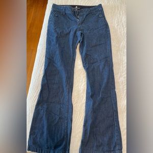 Banana Republic - classic fit trouser leg jeans size 6